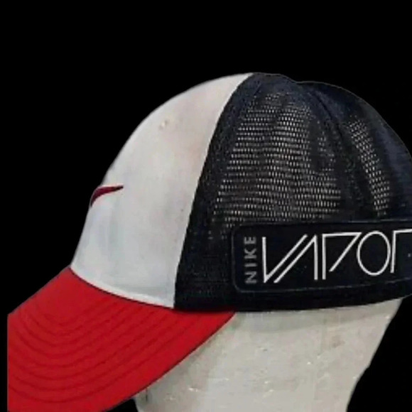 Nike Golf white red Unisex  Swoosh Hat - Picture 2 of 3